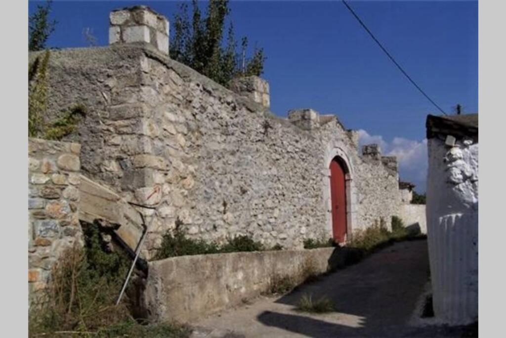 Ανεξαρτητο Studio Στο Ομορφο Καστορειο Kastorion Exterior foto