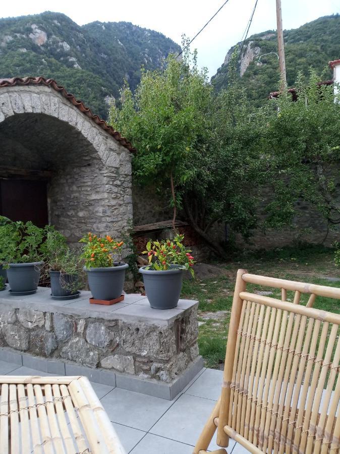 Ανεξαρτητο Studio Στο Ομορφο Καστορειο Kastorion Exterior foto