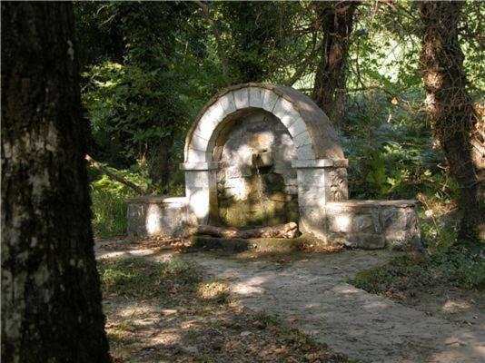 Ανεξαρτητο Studio Στο Ομορφο Καστορειο Kastorion Exterior foto
